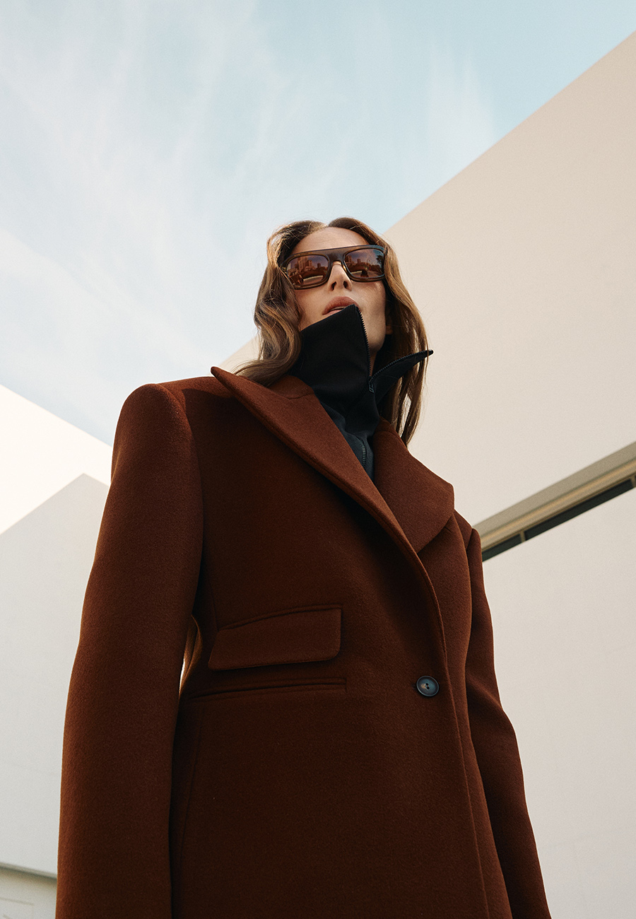 Darcy fitted wool and cashmere coat in rust / 0