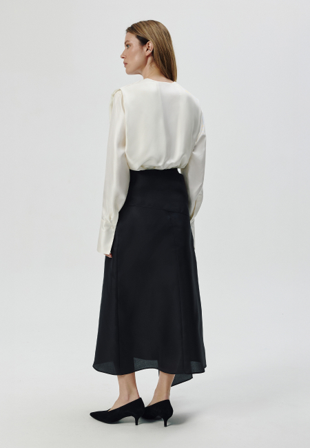 Silk midi skirt with shawl in black / 3