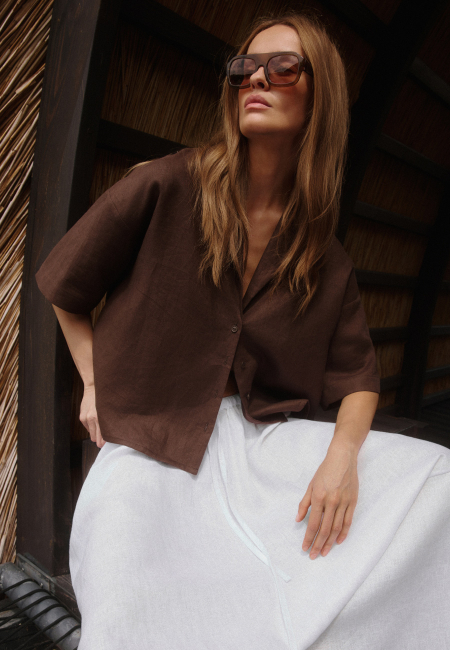 Shirt sleeve linen shirt in brown / 4
