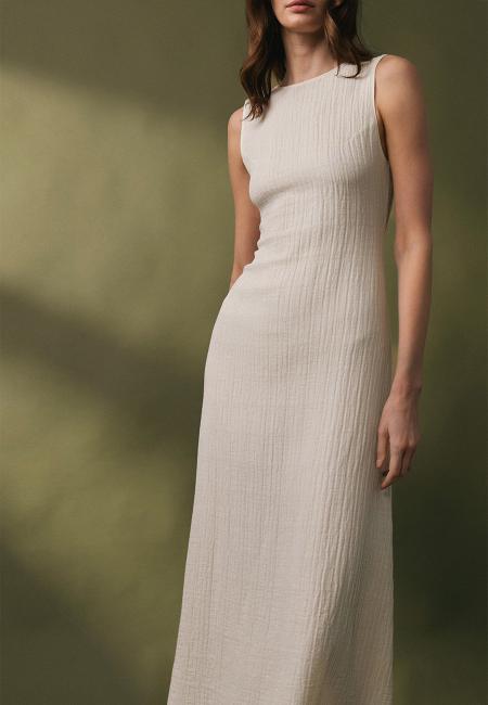 Edith textured cotton dress in white / 4