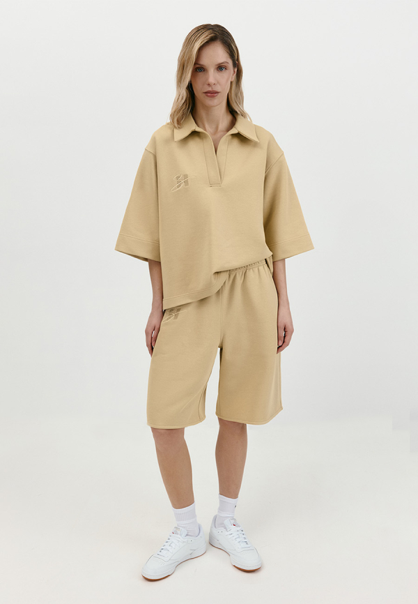 Longline shorts in buttery cream