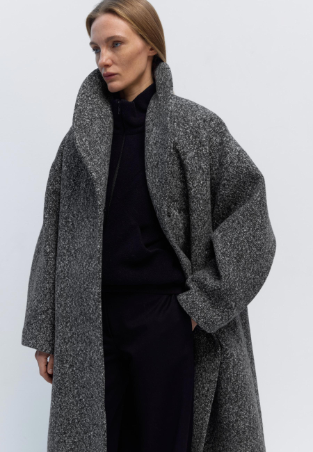 Opera wool stand-up collar coat in black and white / 6