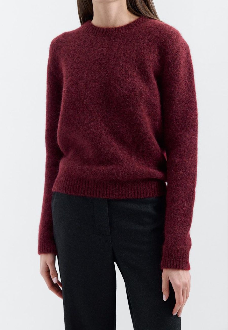 Alpaca wool jumper in burgundy / 0