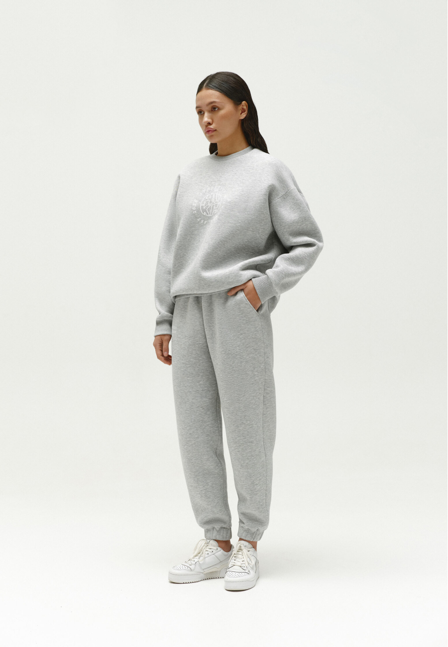 Straight cut joggers / 1