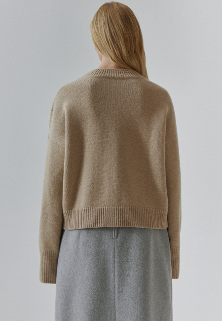 Wool sweater in beige / 5