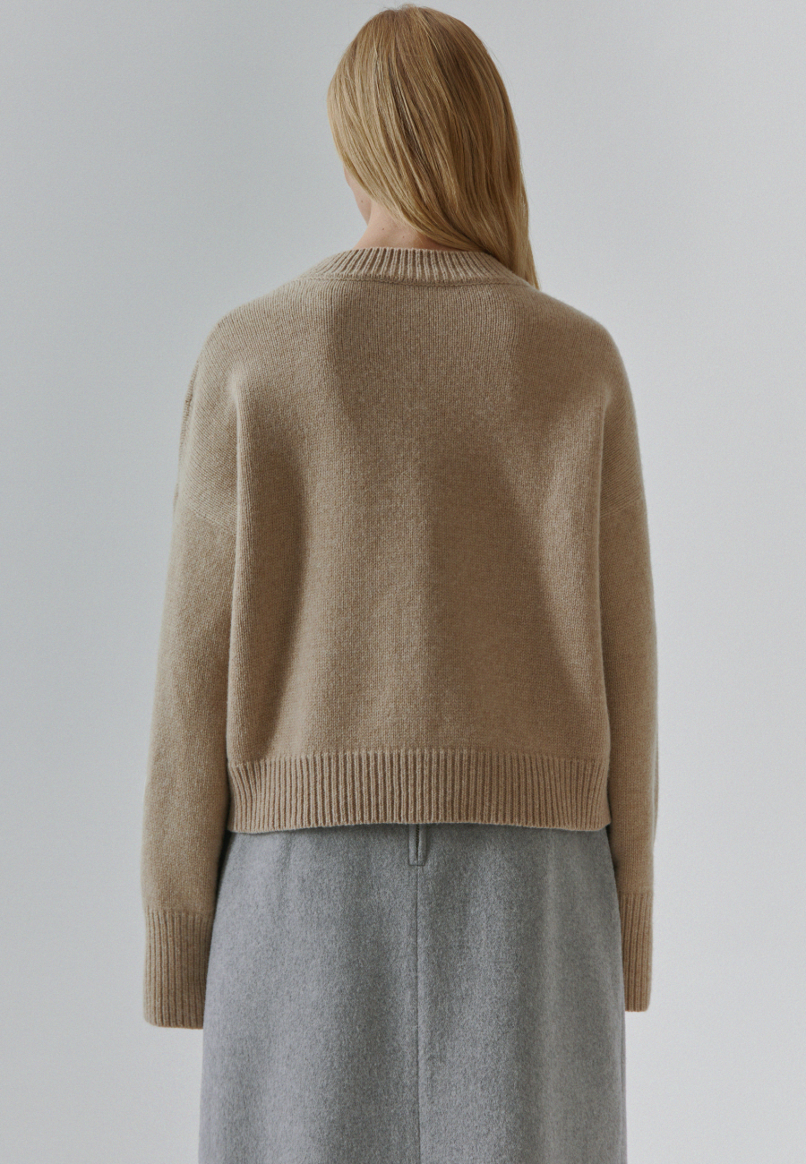 Wool sweater in beige / 5