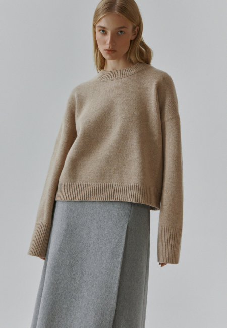 Wool sweater in beige / 4